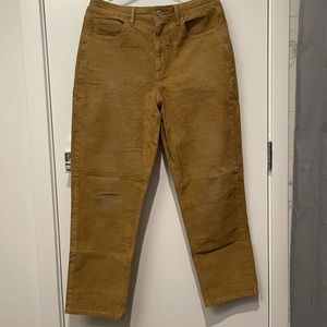 AE Corduroy Mom Straight jeans
